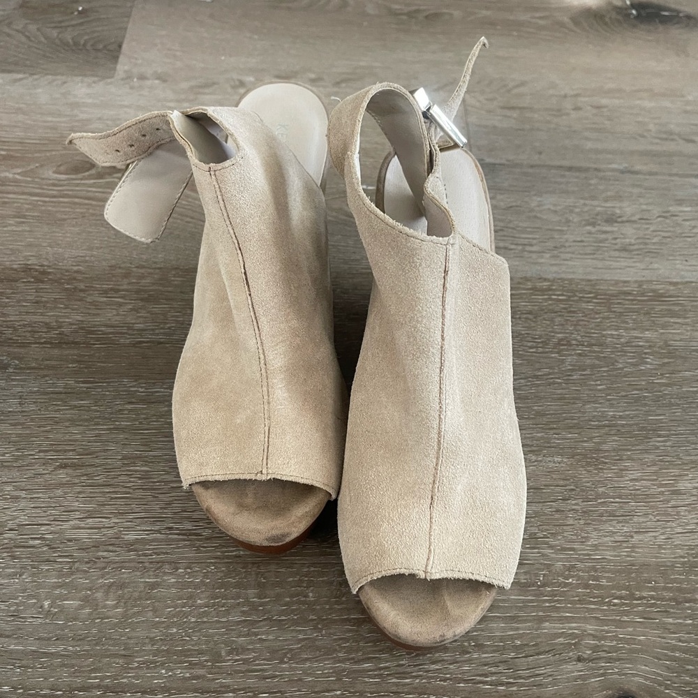 Kenneth Cole Wedges